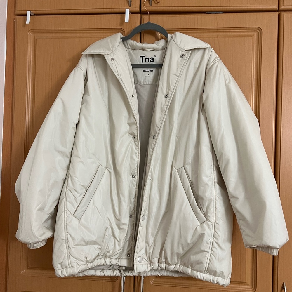 Aritzia TNA Coaches Jacket